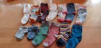 Verschiedene Socken Jungen / Mädchen Gr. 23 - 26 Baden-Württemberg - Oberreichenbach Vorschau