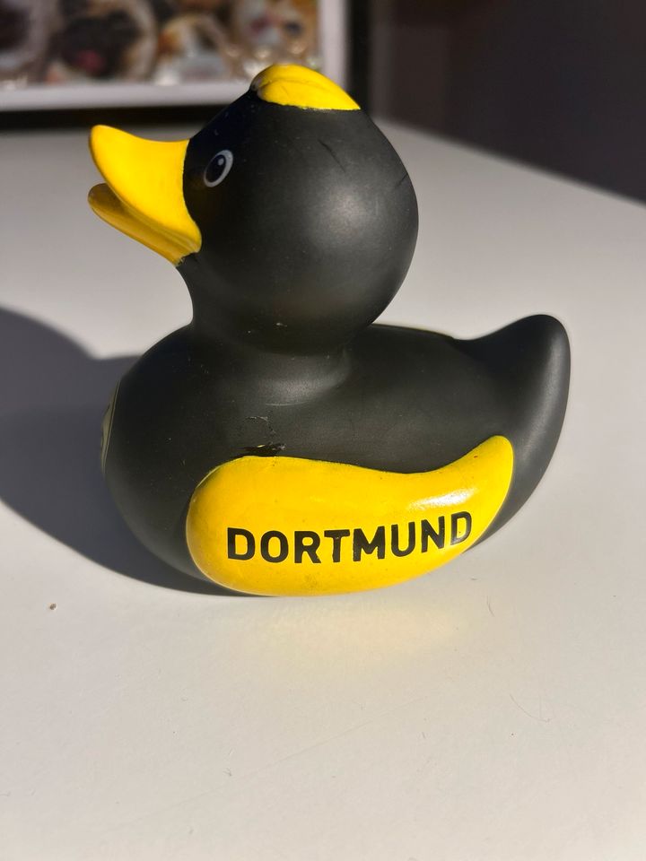 Badeente Borussia Dortmund in Berlin