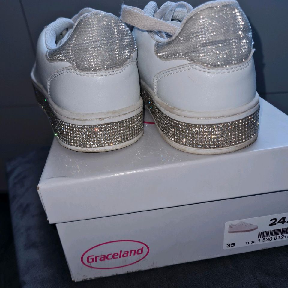 Glitzerschuhe Gr 35 in Kalefeld