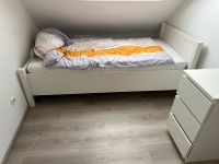 Ein 90x200cm Bett mit Lattenrost und Matratze Nordrhein-Westfalen - Moers Vorschau
