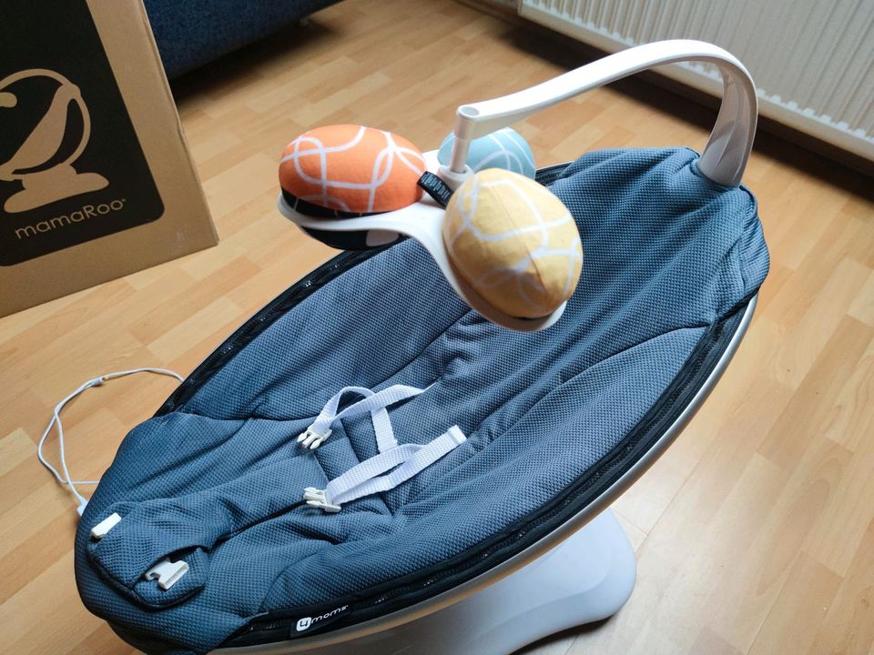 *Top* Mamaroo 4 Moms elektrische Babywiege inkl. Newborn Einsatz in Neckargemünd