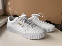 PUMA Damen Cali Wn's Turnschuhe, Puma White-Puma White, 42 EU Nordrhein-Westfalen - Euskirchen Vorschau