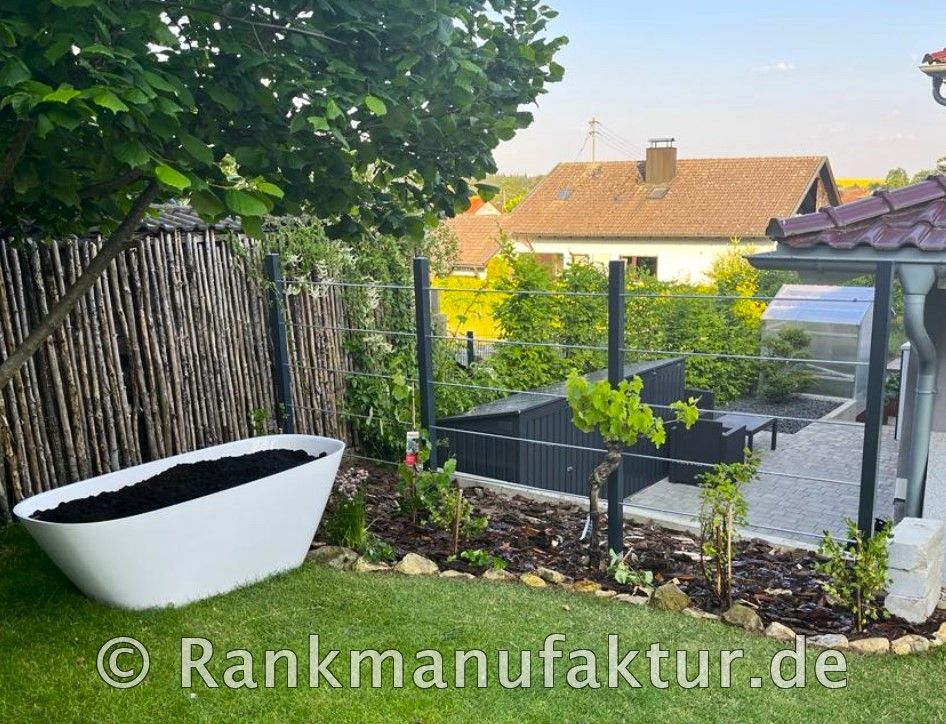 ☘️RANKMANUFAKTUR Design Rankhilfe Rankgerüst Kletterhilfe Rankgitter Spalier Rosenbogen Metall Holz Sichtschutz Garten Terasse Spalierobst Weinrebe Himbeeren Balkon Sichtschutzzaun Hochbeet Pergola ☘️ in Röthenbach