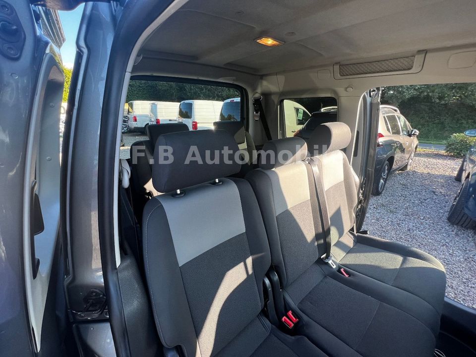 Volkswagen Caddy /7 SITZER/SEHR GEPFLEGT in Hude (Oldenburg)