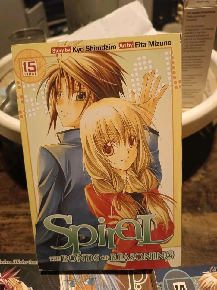 Manga Spiral 1 bis 15 in Hamburg