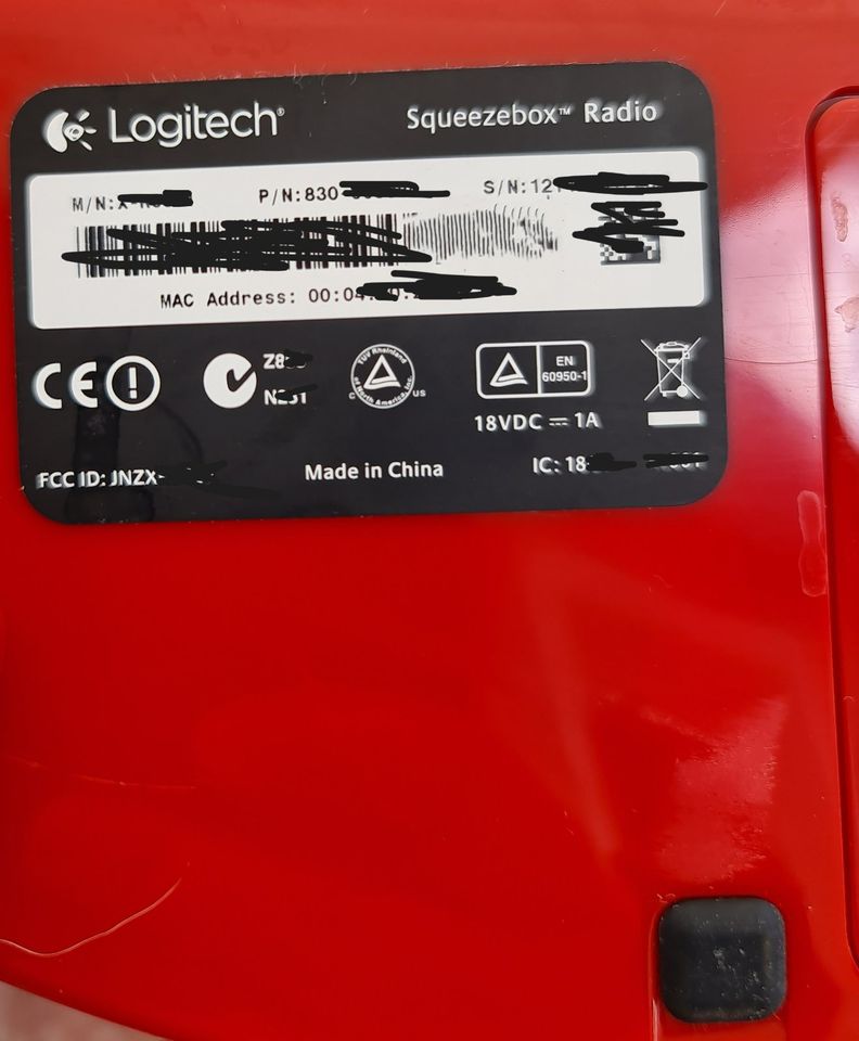 Logitech Squeezebox WLAN-Radio rot (Box 1) in Buchholz in der Nordheide