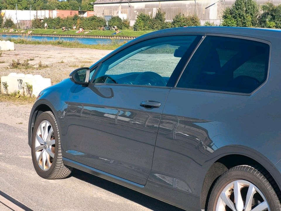 Golf 7 - TDI Highline 2.0 in Konstanz