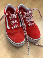 Kinder VANS Gr 34.5 Mädchen Schuhe Sneaker Herzen TOP Hingucker Nordrhein-Westfalen - Monheim am Rhein Vorschau