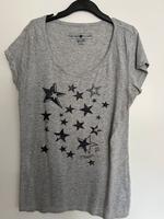 T-Shirt Oberteil mit Sternen in Größe L Niedersachsen - Stuhr Vorschau