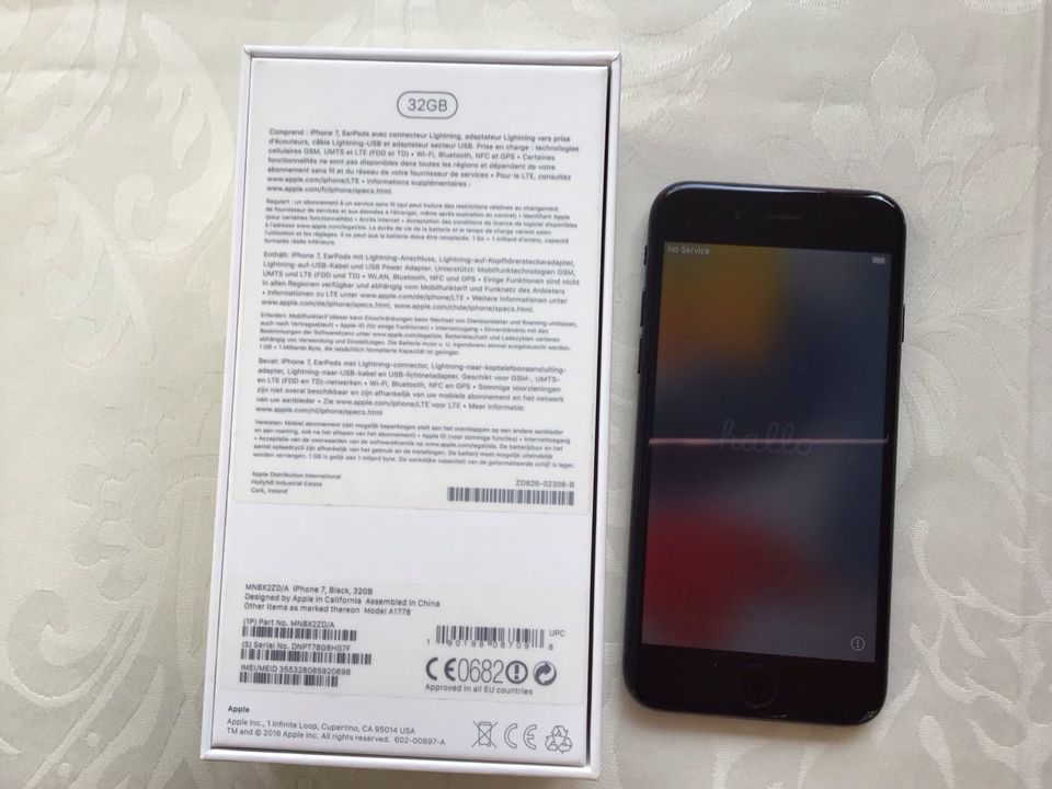 iPhone 7 Schwarz 32 GB, Modell A1778, mit Zubehör, 1.Hand, OVP in Kiel