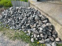 Steine Splitt schwarz grau ca 4Kubikmeter in verschiedenen Größen Dresden - Lockwitz Vorschau