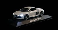 UNIKAT SCHUCO AUDI R8 V10 WEISS 1/43 *leuchtende Scheinwerfer* Bayern - Pfaffenhofen a.d. Ilm Vorschau