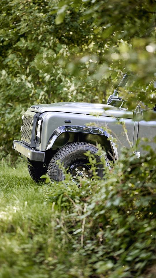 Land Rover Defender "Individual-Umbau" in Kaltenkirchen