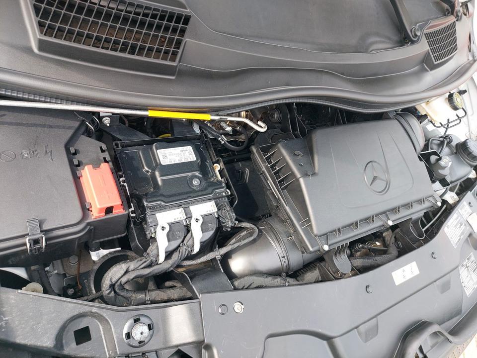 Mercedes-Benz Vito Kasten 110 FWD Lang Klima Kamera DAB PDC in Leipzig