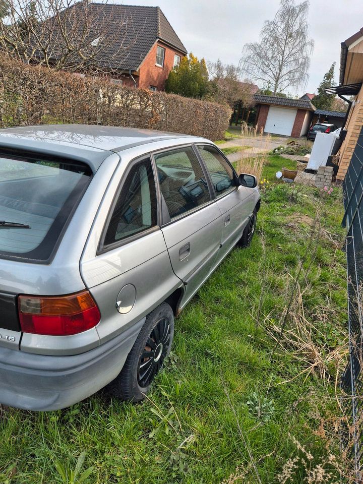 Opel Astra F CC LPG in Neubrandenburg