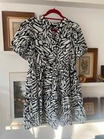 Neuwertig C&A Mini Kleid M Nordrhein-Westfalen - Viersen Vorschau