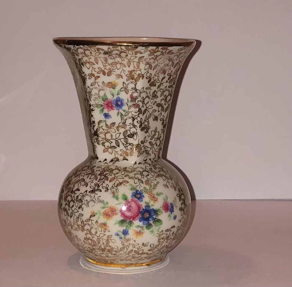 Waldershof Porzellan Vase mit Blumen und Goldrand 11,5cm Bavaria in Bielefeld