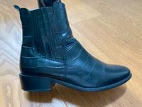 Edle Leder Stiefeletten von Gino Rossi Hessen - Linsengericht Vorschau