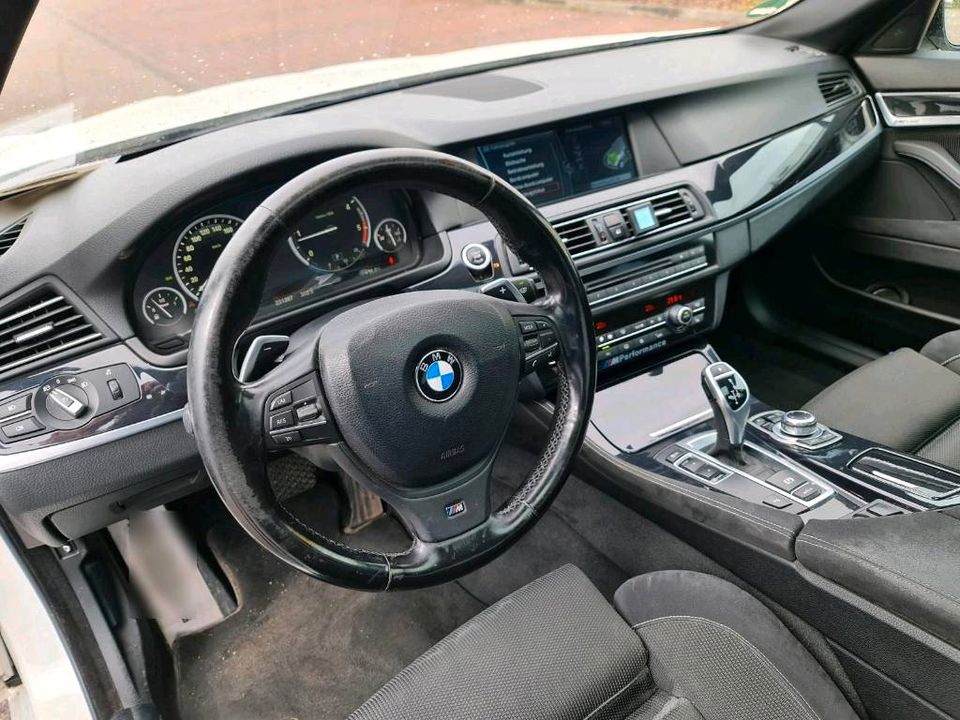 BMW 5er F10 525d M-Paket M408 Sport-Automatik in Sinsheim