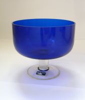 schöne Glas- Schale LEONARDO blau mit Fuß • 15,5 cm Ø  • 14 cm H Lübeck - St. Gertrud Vorschau
