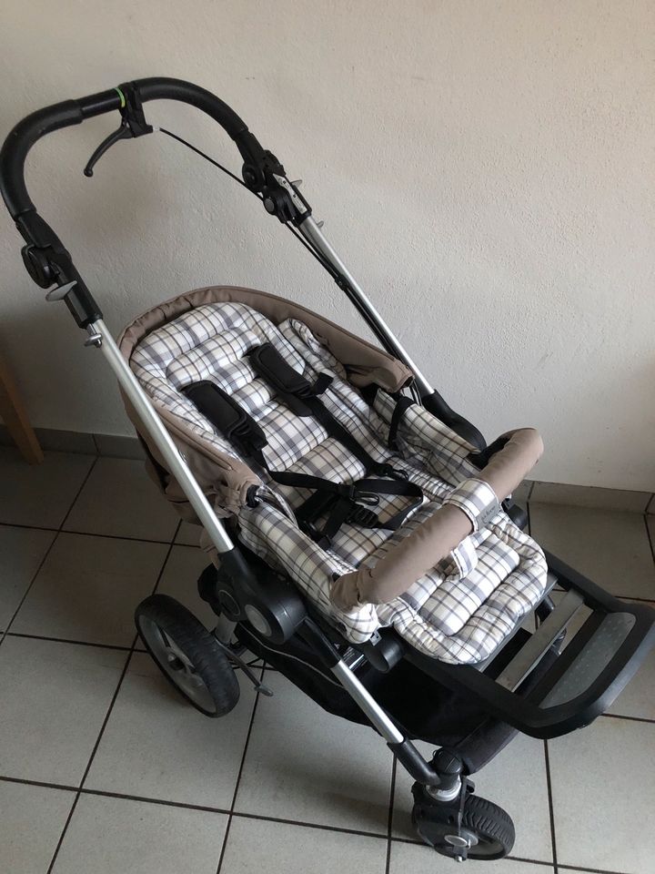 Teutonia BeYou Kombiwagen (Kinderwagen mit Babyschale u. Zubehör) in Altdorf bei Nürnberg