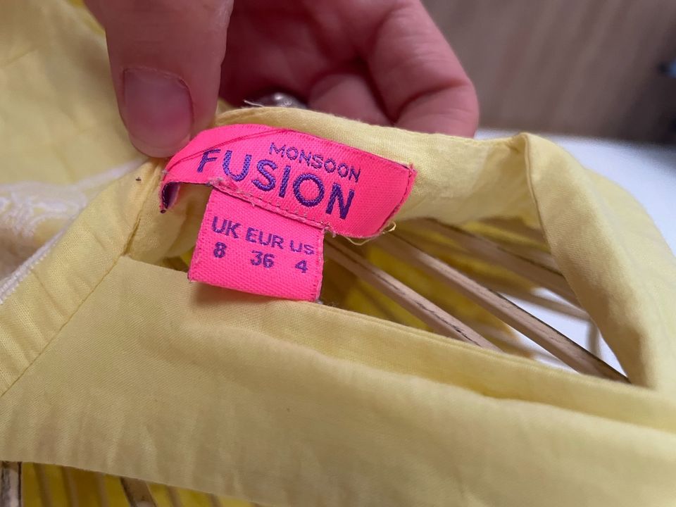 Monsoon Fusion Damen Kleid S 36 Gelb in Mainz
