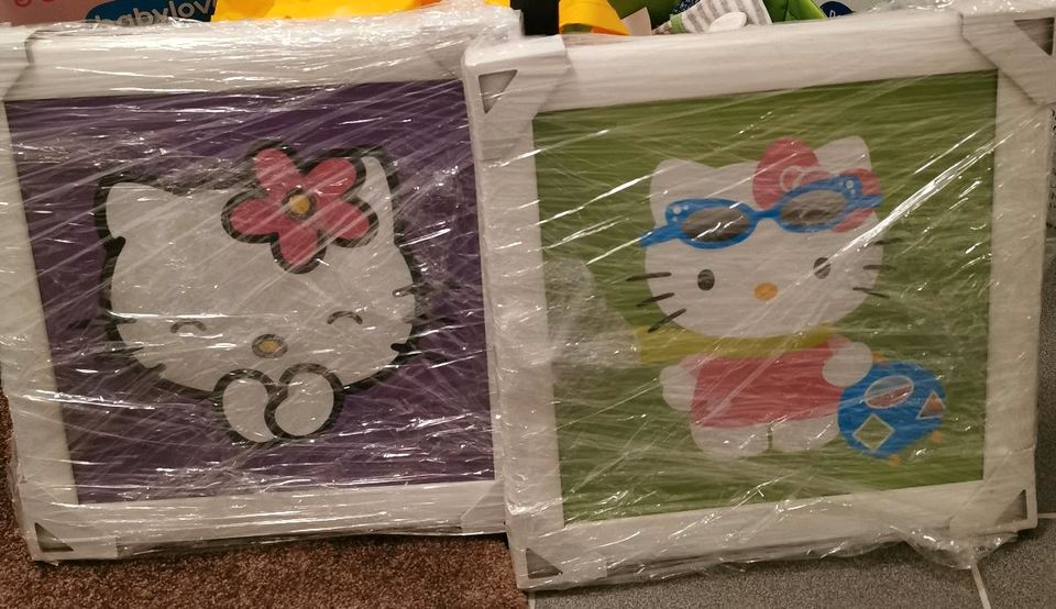 2 verschiedene Bilder von hello kitty neu in Herzebrock-Clarholz