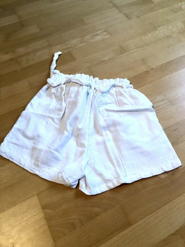 Sommershorts, weiß, Gr: 36, Baumwolle in Freiburg im Breisgau