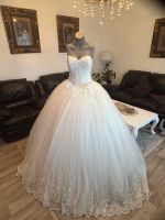 Brautkleid creme Farbe Gr 38 Essen - Essen-Borbeck Vorschau