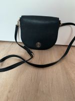 Tommy Hilfiger Umhängetasche Tasche Nordrhein-Westfalen - Langenfeld Vorschau