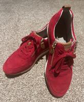 Gabor Damen Sneaker in rot in Gr. 38,5 WIE NEU! Niedersachsen - Vechta Vorschau