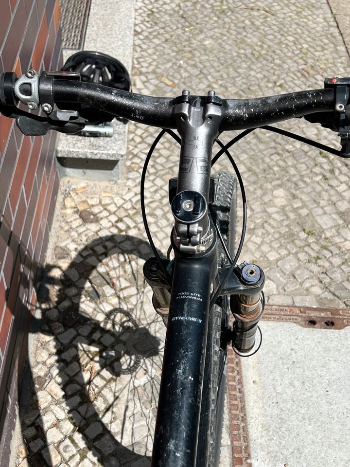 Mountainbike MTB Fahrrad Dynamics schwarz in Berlin