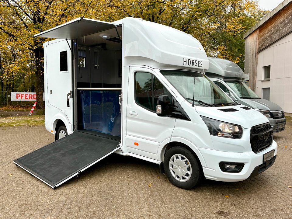 FORD Roelofsen Parados 2-Pferdetransporter Schalter SONDERPREIS in Vaterstetten