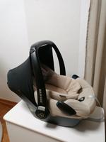 Maxi-Cosi Rock Babyschale mit Neugeboreneneinsatz, Nomad Rock Hessen - Bad Hersfeld Vorschau