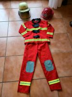 Faschingskostüm Feuerwehrmann 6 J. Grundschule + 2 Helme Karneval Niedersachsen - Ebstorf Vorschau