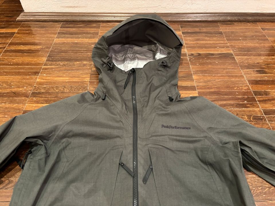 Original Peak Performance Skijacke Damen Shell Jacket in Leipzig