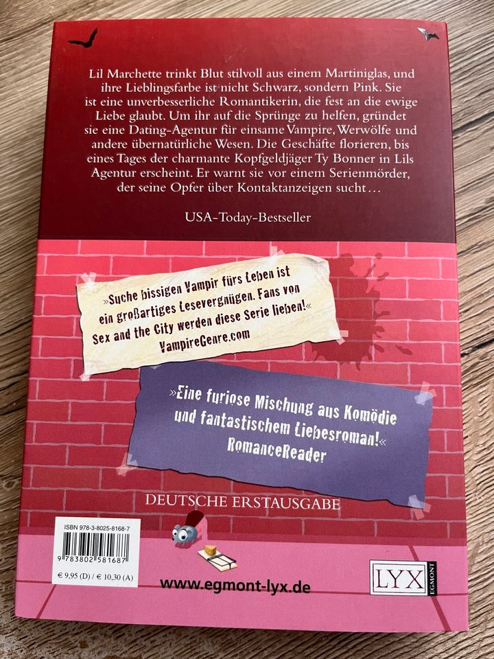 Bücher zwischen 3€ - 10€ zu verkaufen in Ahorn b. Coburg