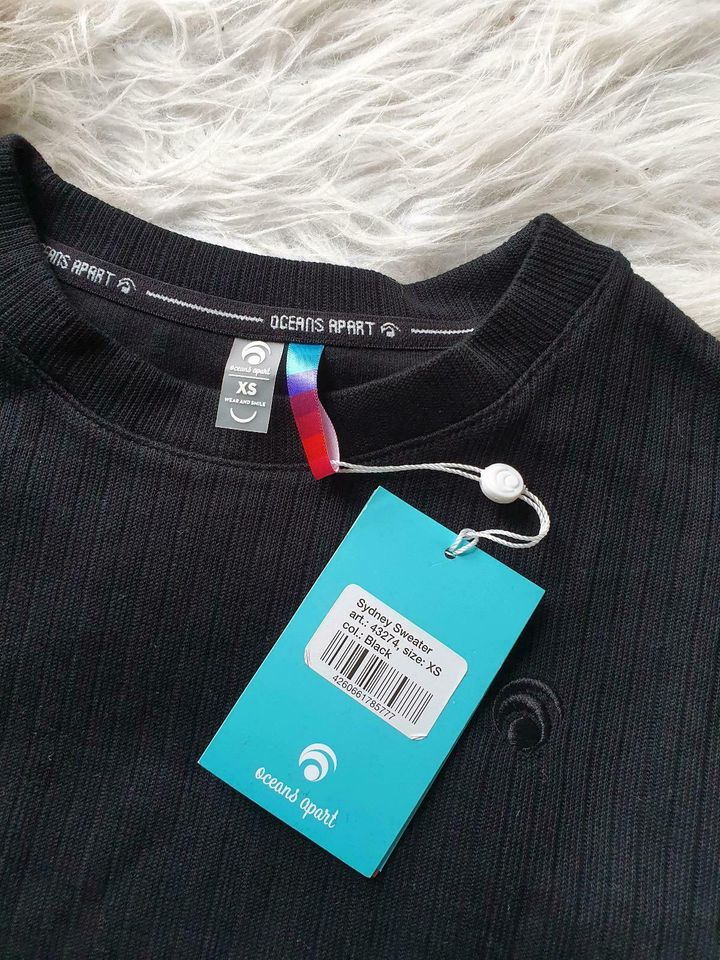 Neuer Sydney Sweater Pulli von Oceans Apart Oceansapart Gr. XS in Siegen