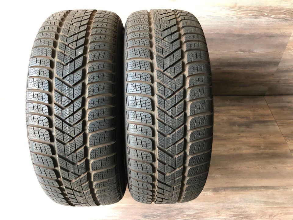 2 Winterreifen Pirelli Winter Sottozero 3 MO 245/45R19 102V Nr.K in Göppingen