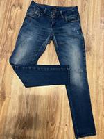 Jede Jeans  5 Euro 36/38 Hessen - Kefenrod Vorschau