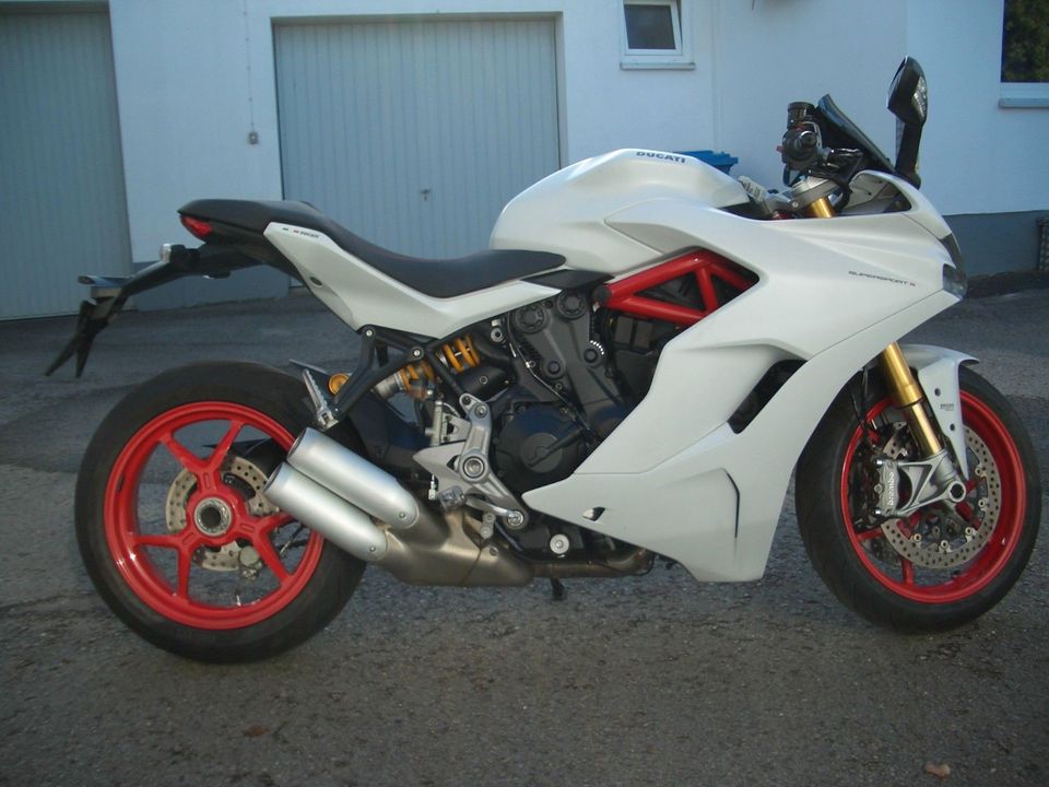 Ducati SUPERSPORT S 939 in Berg bei Neumarkt i.d.Opf.