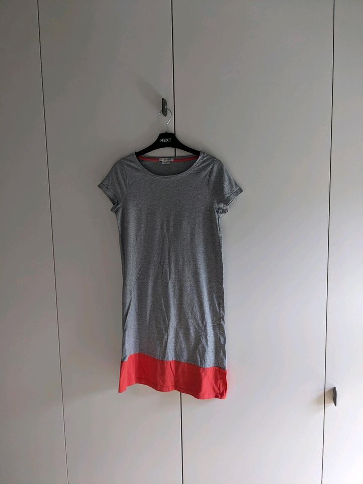 Boden T-Shirt-Kleid Jersey Gr. 10 (36) in Neu-Isenburg