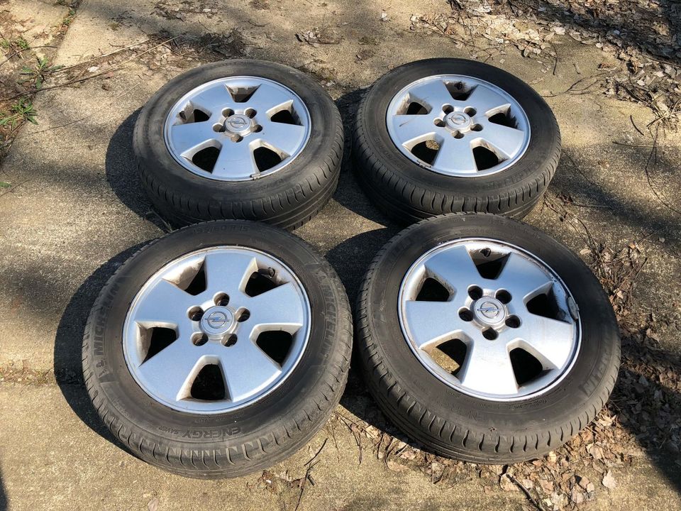 4 originale Opel Alufelgen 195/60 R15 Felgen 5 Loch in Berlin