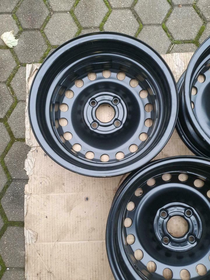 4St. Stahlfelgen 5Jx14 Et.35 Neu VW,Skoda, Seat in Neunburg