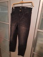 Hose schwarz Gr. M/30 Bayern - Schwabmünchen Vorschau