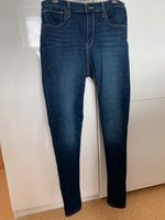 Levi’s 720 Jeans High Rise Super Skinny 30/30 *top* Bayern - Hörgertshausen Vorschau