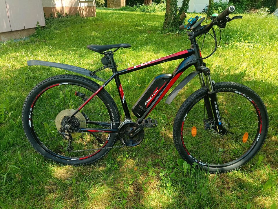 27 5 Zoll Fischer e Bike. 21 Gänge. Nur 688 km in Freiburg im Breisgau