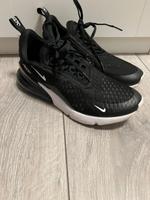 Tolle Nike Air Max 270 Gr. 38,5 Nordrhein-Westfalen - Hürth Vorschau