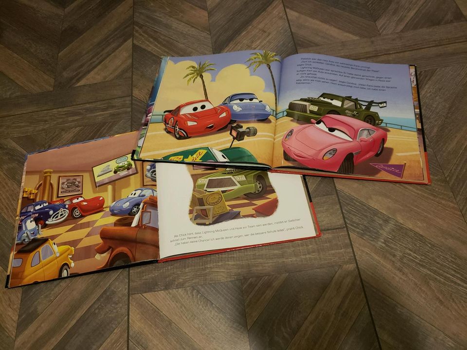 Bücher Cars Lightning McQueen, je 1 Euro in Reinfeld