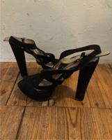High Heels mit Plateau Berlin - Friedenau Vorschau